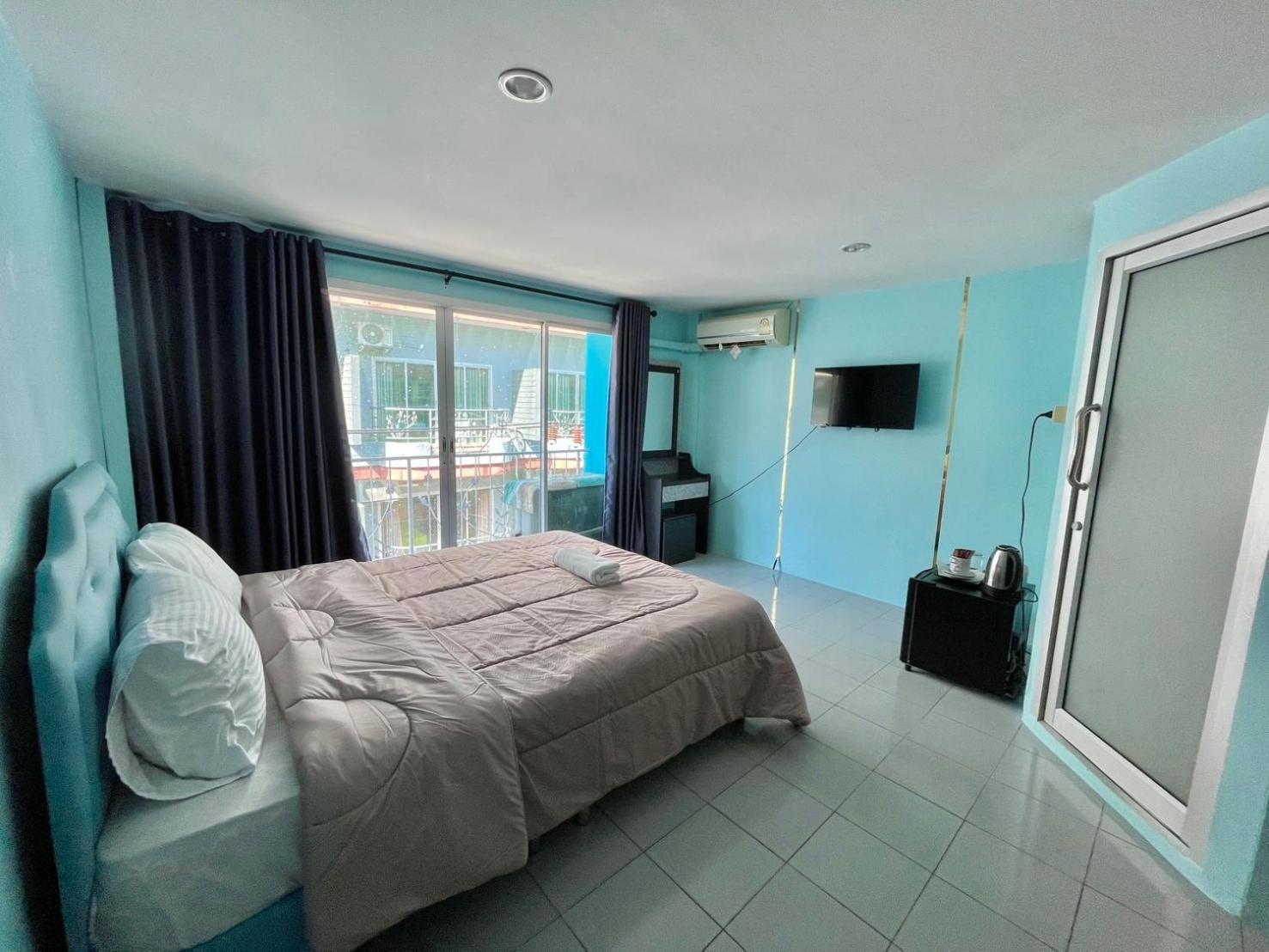 Ocean Blue Huahin Guesthouse Exterior photo